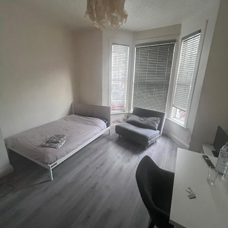 Relaxing&Cozy Room London Ngoại thất bức ảnh